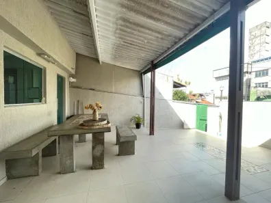 Casa com 5 Quartos à venda, 270m² no Caiçaras, Belo Horizonte