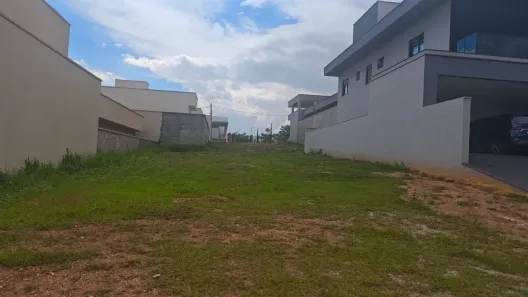 Lote/Terreno à venda, 366m² no Jardins Nápoles, Senador Canedo