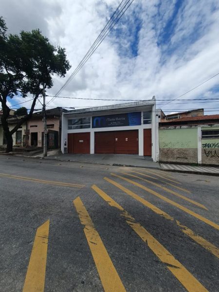Casa com 4 quartos — Rio Branco, Belo Horizonte