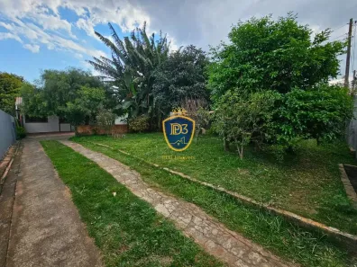 Casa com 3 Quartos à venda, 100m² no Uvaranas, Ponta Grossa