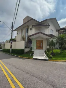Casa de Condomínio com 3 Quartos à venda, 240m² no Loteamento Villa Branca, Jacareí
