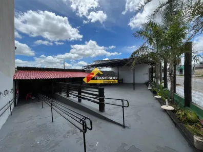 Galpão/Depósito/Armazém para alugar, 256m² no Das Oliveiras, Divinópolis