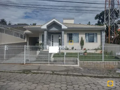 Casa com 3 Quartos à venda, 210m² no Carvoeira, Florianópolis