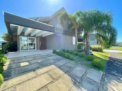 Casa de Condomínio com 4 Quartos à venda, 200m² no Arroio Teixeira, Capão da Canoa