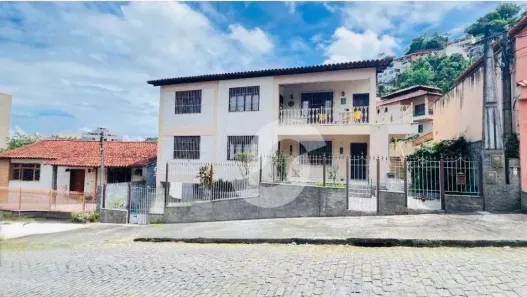 Casa com 3 Quartos à venda, 120m² no Santa Rosa, Niterói