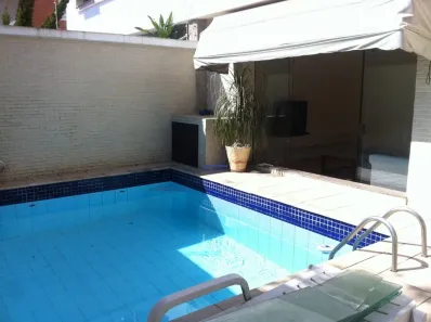 Sobrado com 3 Quartos à venda, 180m² no Ponta da Praia, Santos