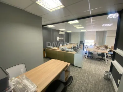 Sala Comercial com 1 Quarto para alugar, 80m² no Jardim Madalena, Campinas