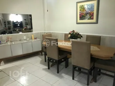 Casa com 5 Quartos à venda, 260m² no Vila São José, Porto Alegre