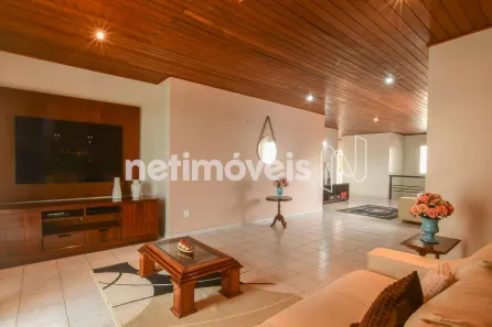 Casa com 6 Quartos à venda, 369m² no Taguatinga Norte, Brasília