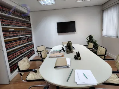 Sala Comercial à venda, 140m² no Cerqueira César, São Paulo