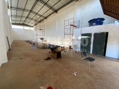 Galpão/Depósito/Armazém para alugar, 420m² no Centro, Ribeirão Preto