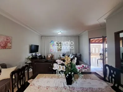 Casa com 3 Quartos à venda, 179m² no Residencial e Comercial Palmares, Ribeirão Preto