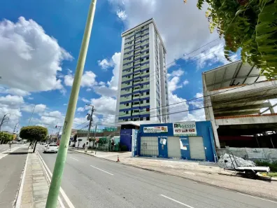 Apartamento com 3 Quartos para alugar, 70m² no Maria Auxiliadora, Petrolina