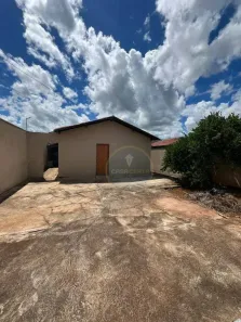 Casa com 2 Quartos à venda, 116m² no Beija-Flor II, Uberaba