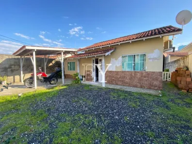 Casa com 2 Quartos à venda, 80m² no Carianos, Florianópolis