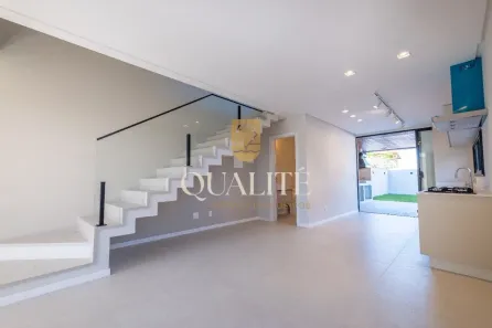 Casa com 3 Quartos à venda, 148m² no Campeche, Florianópolis