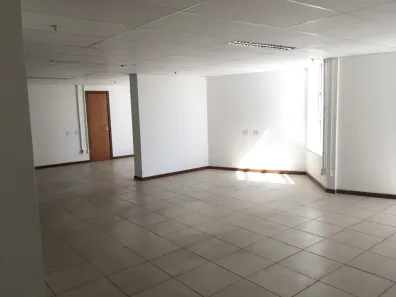 Sala Comercial para alugar, 437m² no Caminho das Árvores, Salvador