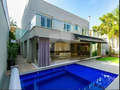 Sobrado com 3 Quartos para venda ou aluguel, 600m² no Chácara Santo Antônio (Zona Sul), São Paulo