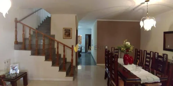 Casa com 4 Quartos à venda, 320m² no Santa Terezinha, Santo André