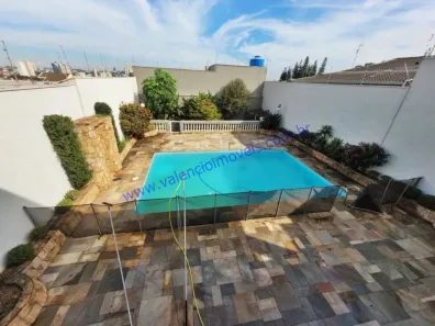 Casa com 3 Quartos à venda, 243m² no Jardim Santana, Americana
