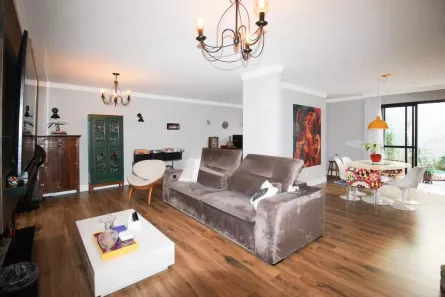 Casa com 4 Quartos à venda, 250m² no Moema, São Paulo