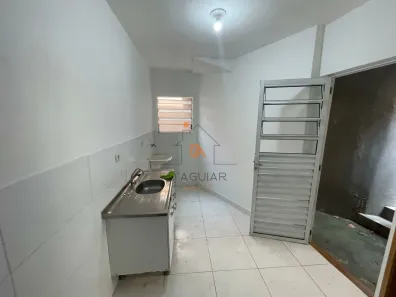 Casa com 1 Quarto para alugar, 25m² no Jardim Tremembé, São Paulo