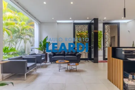 Casa com 4 Quartos à venda, 470m² no Consolação, São Paulo
