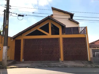 Casa com 3 Quartos à venda, 200m² no Cercado Grande, Embu das Artes