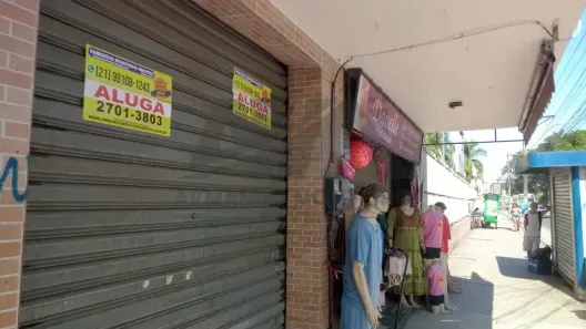 Ponto Comercial para alugar, 1m² no Alcântara, São Gonçalo