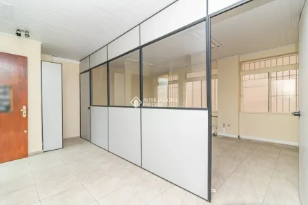 Sala Comercial para alugar, 70m² no Centro Histórico, Porto Alegre