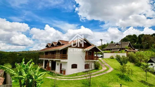 Casa com 3 Quartos à venda, 262m² no , Campos do Jordão