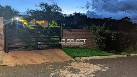 Fazenda/Sítio com 2 Quartos à venda, 160m² no Cazeca, Uberlândia