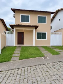 Casa de Condomínio com 3 Quartos à venda, 156m² no Granja dos Cavaleiros, Macaé