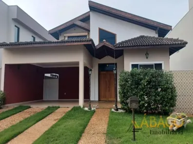 Sobrado com 4 Quartos para alugar, 350m² no Swiss Park Residencial, São Carlos