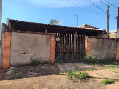 Casa com 2 Quartos à venda, 127m² no Jardim Martinez, Araraquara