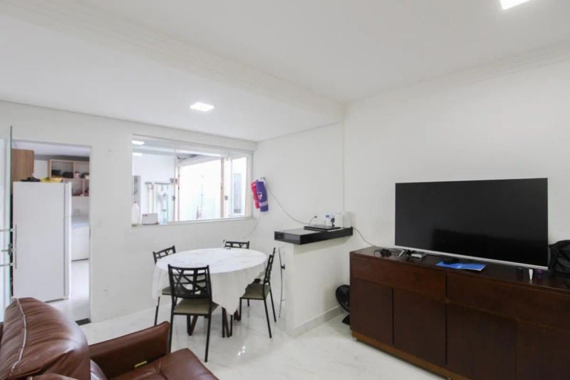 Apartamento com 2 quartos — Santa Amélia, Belo Horizonte