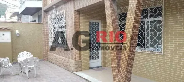 Casa de Condomínio com 3 Quartos à venda, 101m² no Vila Valqueire, Rio de Janeiro