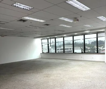 Sala Comercial para alugar, 235m² no Vila Nova Conceição, São Paulo