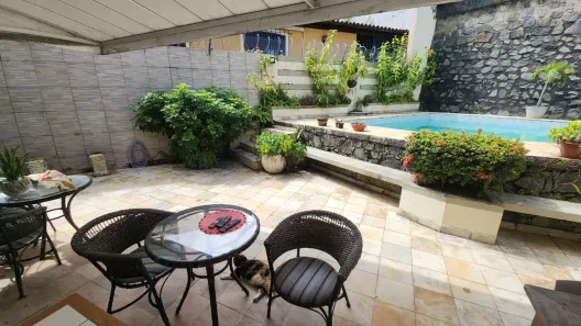 Casa com 5 Quartos à venda, 394m² no Caminho das Árvores, Salvador