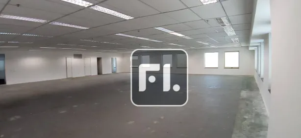 Sala Comercial para alugar, 304m² no Vila Olímpia, São Paulo