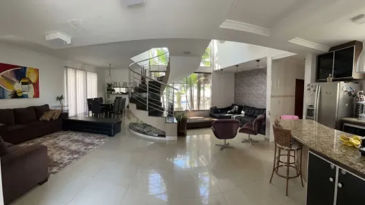 Sobrado com 3 Quartos à venda, 221m² no Jardins Madri, Goiânia
