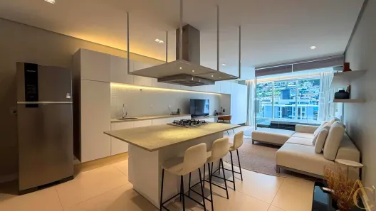 Apartamento com 1 Quarto para alugar, 53m² no Centro, Florianópolis