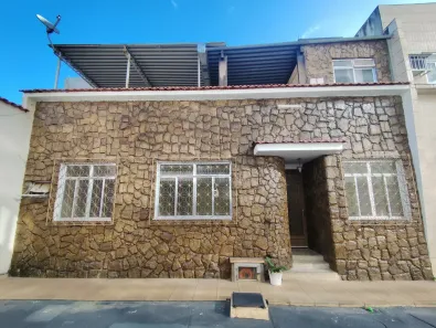 Casa com 2 Quartos para alugar, 100m² no Bonsucesso, Rio de Janeiro