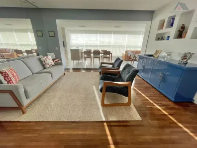 Apartamento com 4 Quartos à venda, 143m² no Vila Gumercindo, São Paulo