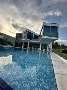 Casa de Condomínio com 3 Quartos à venda, 800m² no Jacarecica, Maceió