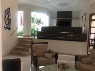 Casa de Condomínio com 3 Quartos à venda, 200m² no Setor Ocidente da Vila Brasília, Aparecida de Goiânia