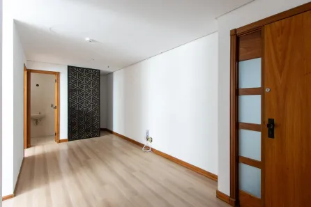Sala Comercial com 3 Quartos à venda, 35m² no Boa Vista, Porto Alegre