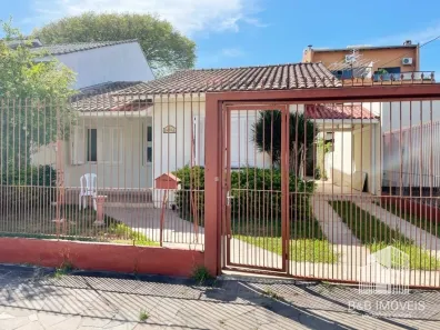 Casa com 3 Quartos à venda, 143m² no Santa Maria Goretti, Porto Alegre