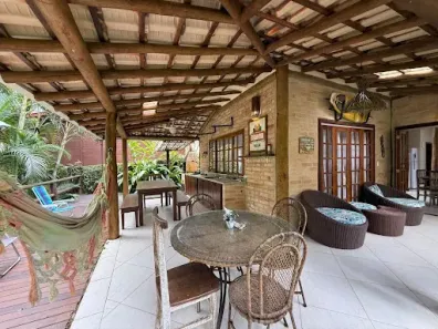 Casa de Condomínio com 3 Quartos para alugar, 200m² no Bairro de Juquehy, São Sebastião