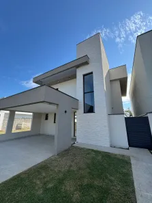 Sobrado com 3 Quartos para alugar, 170m² no Loteamento Residencial Pérola do Vale, Tremembé